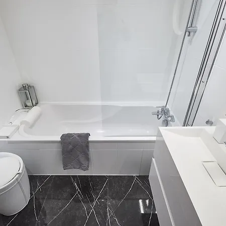 Focuswawa Prestige Apartment